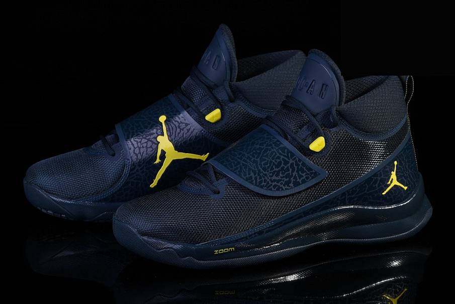 Фото № 3 с приближением к товару «‎Nike Air Jordan Super.fly 5 PO Navy Lime Blake Griffin »