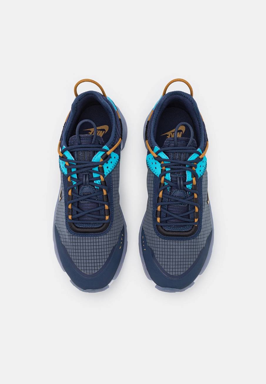 Фото № 4 с приближением к товару «‎Nike React Live »