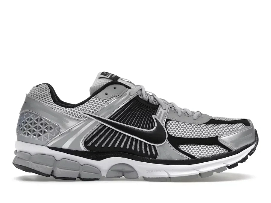 Фото № 1 с приближением к товару «‎Nike Zoom Vomero 5»