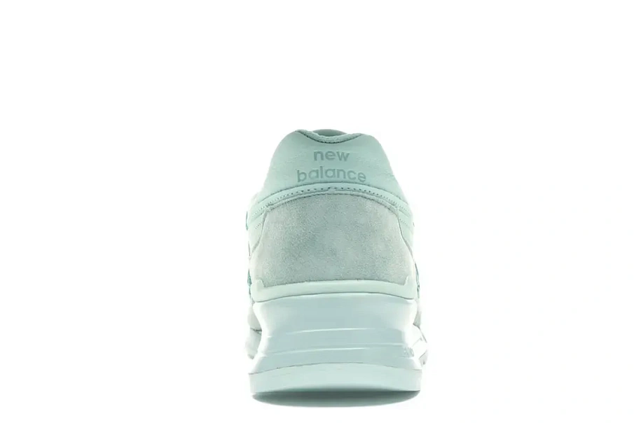 Фото № 4 с приближением к товару «‎New Balance 997»