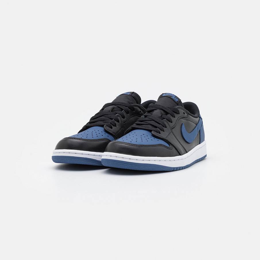 Фото № 2 с приближением к товару «‎Air Jordan 1 OG »