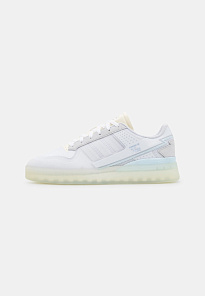 Фото № 1 с приближением к товару «‎Adidas Forum Tech Boost »