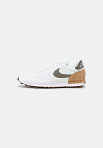 Фото № 1 с приближением к товару «‎Nike Dbreak Type M2z2 »