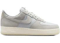 Фото № 1 с приближением к товару «‎Nike Air Force 1 Low '07 LV8»