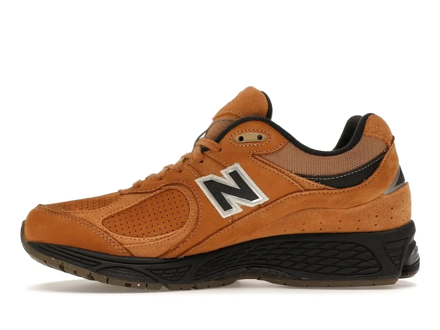 Фото № 3 с приближением к товару «‎New Balance 2002R»