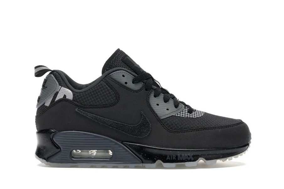 Фото № 1 с приближением к товару «‎Nike Air Max 90 20 Undefeated Black»