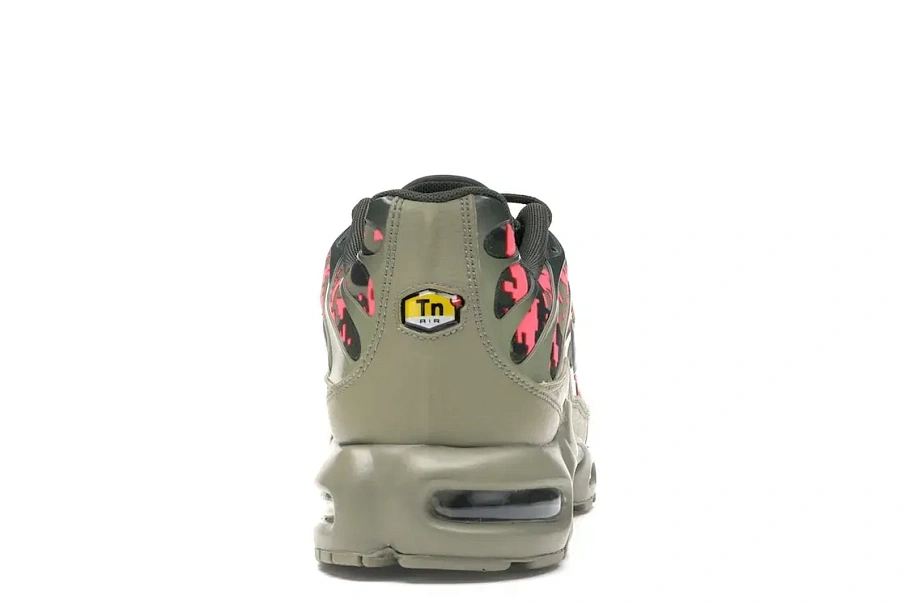 Купить Кроссовки Nike Air Max Plus Digi Camo Olive(AJ4858  display picture 1