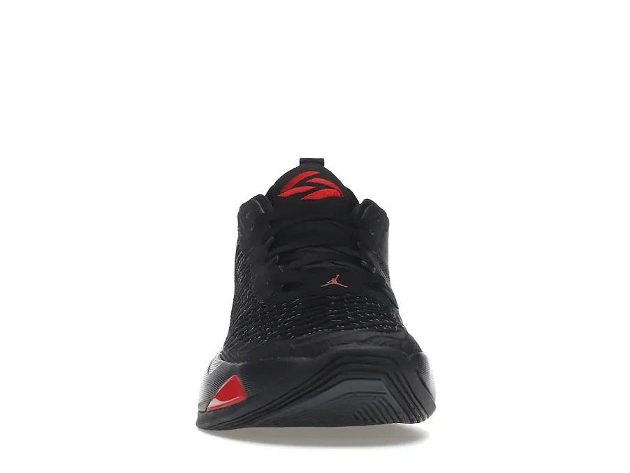 Фото № 2 с приближением к товару «‎Jordan Luka 1 Bred Long Range»