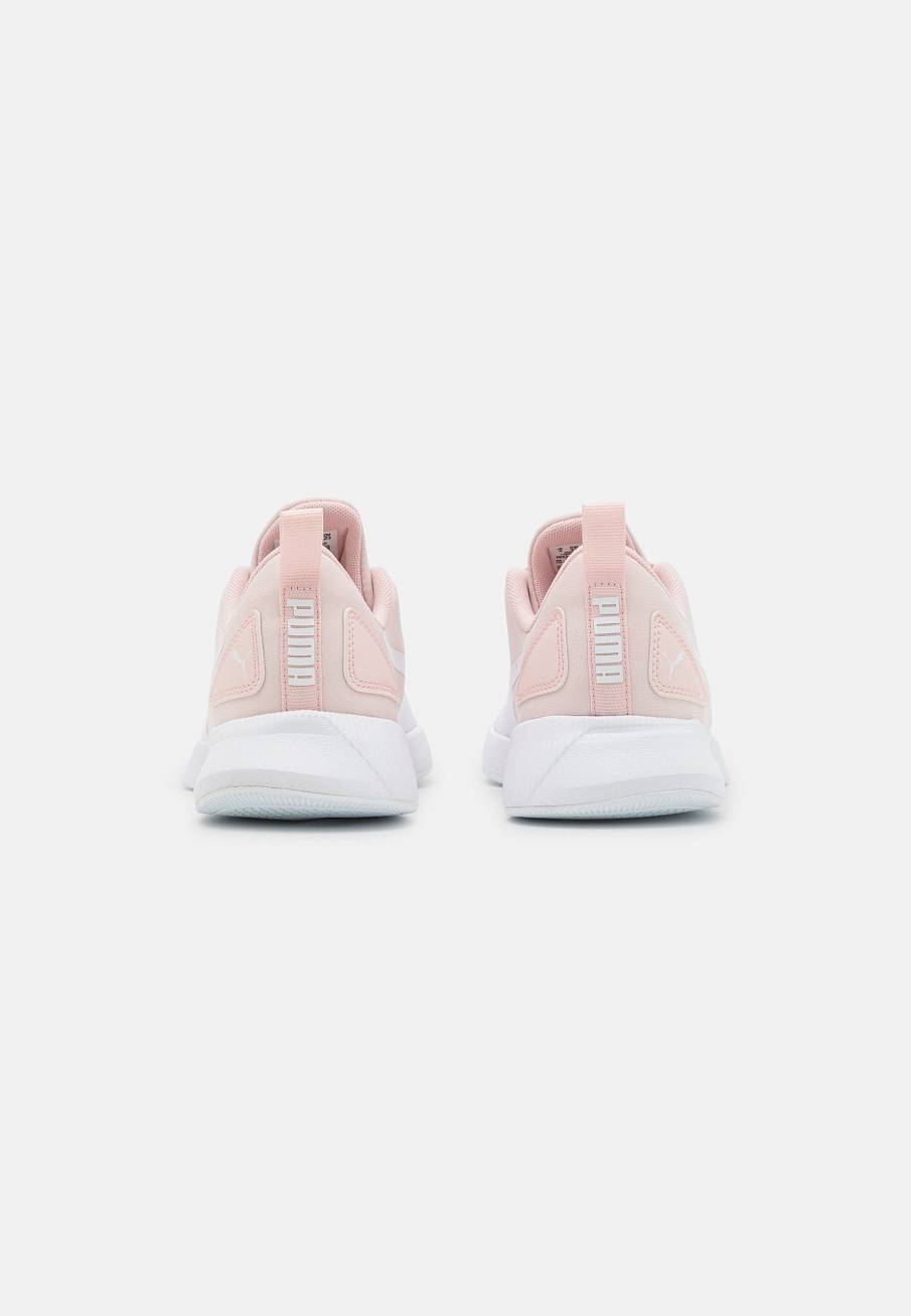 Фото № 3 с приближением к товару «‎Puma Flyer»
