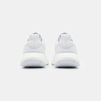 Фото № 3 с приближением к товару «‎Adidas Pureboost»