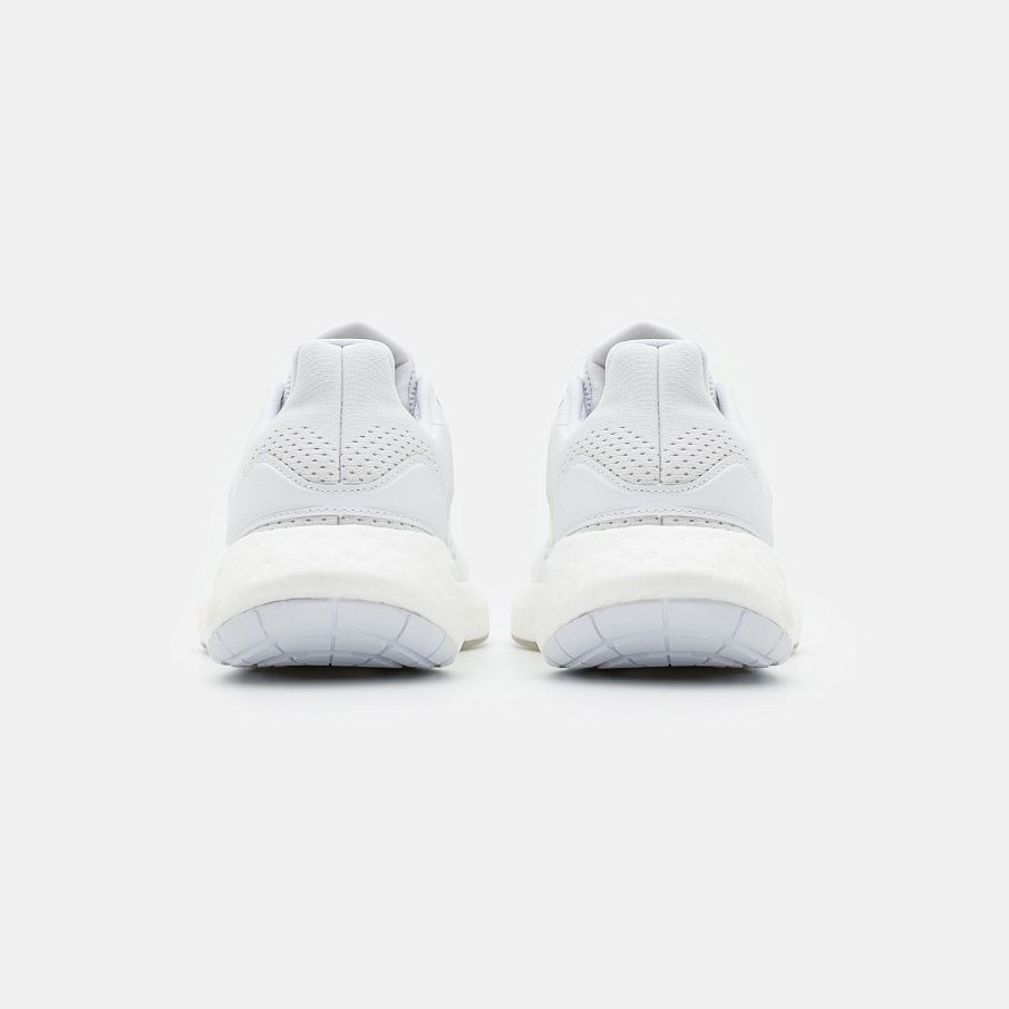 Фото № 3 с приближением к товару «‎Adidas Pureboost»