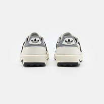 Фото № 3 с приближением к товару «‎Adidas Indoor CT »
