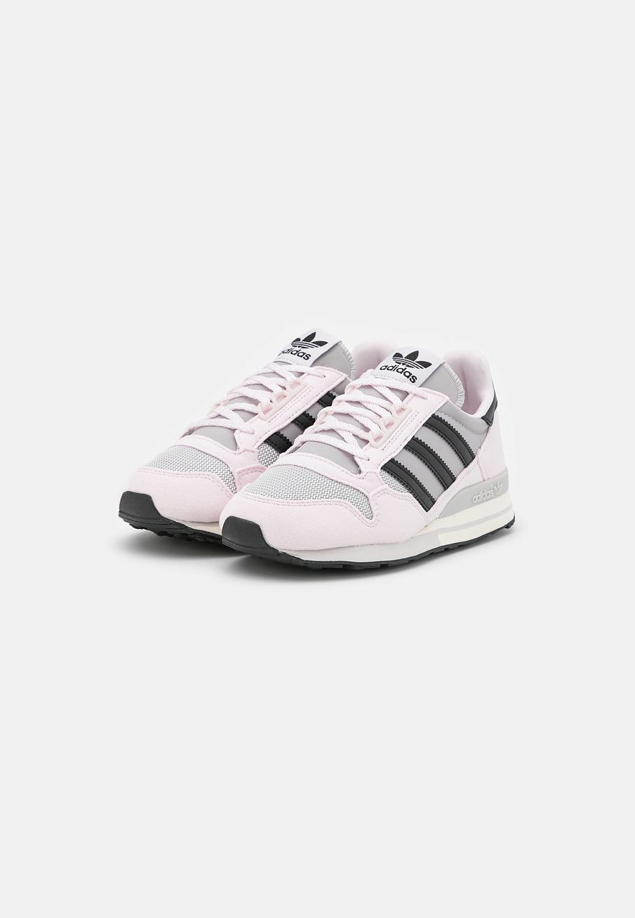 Фото № 3 с приближением к товару «‎Adidas ZX 500 »