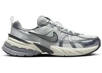 Nike V2K Run Pure Platinum Wolf Grey 