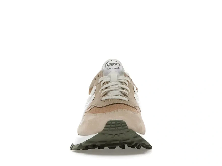 Фото № 2 с приближением к товару «‎New Balance RC 1300»