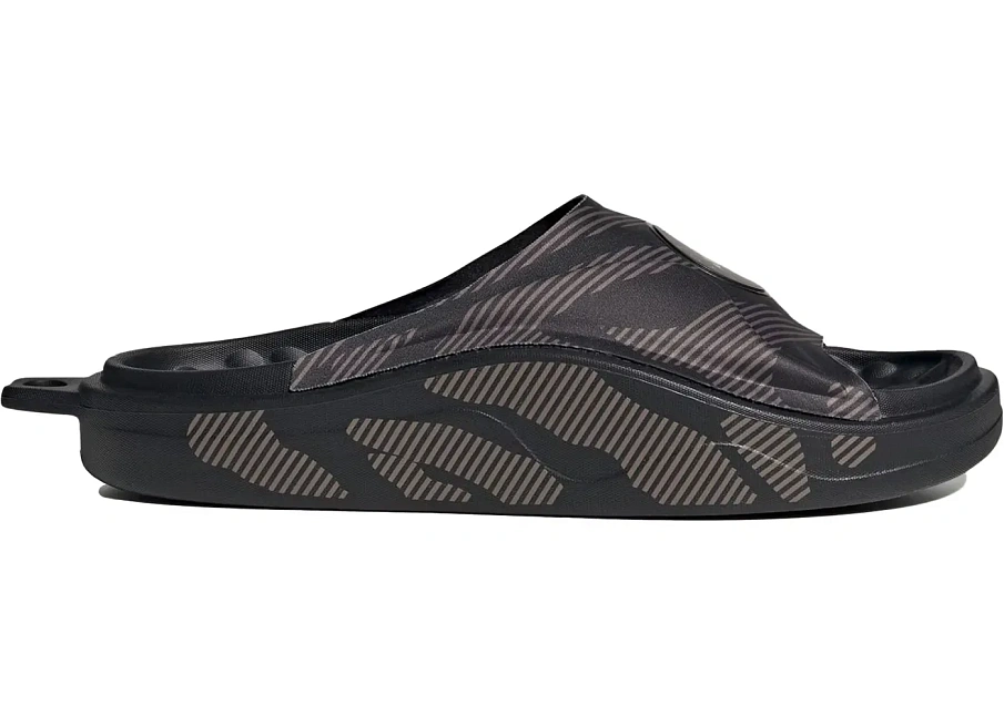 Фото № 1 с приближением к товару «‎adidas Slide»