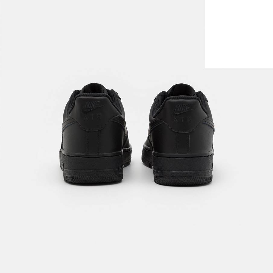Фото № 3 с приближением к товару «‎Nike Air Force 1 ’07 »