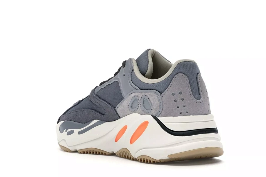 Фото № 6 с приближением к товару «‎adidas Yeezy Boost 700 Magnet»