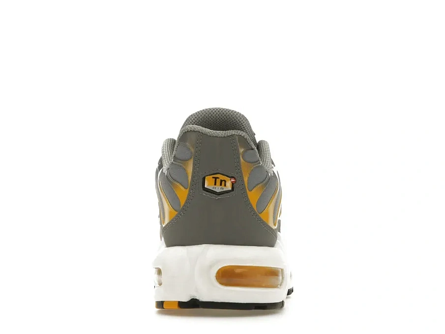Фото № 4 с приближением к товару «‎Nike Air Max Plus Particle Grey Particle Grey Dark Sulfur»