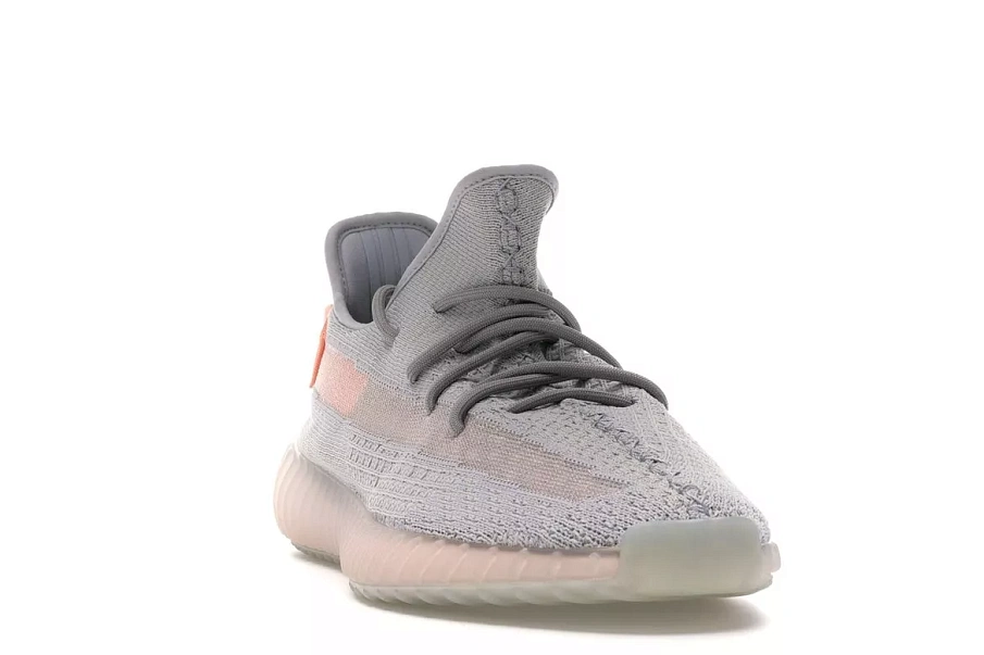 Фото № 2 с приближением к товару «‎adidas Yeezy Boost 350 V2 Trfrm»