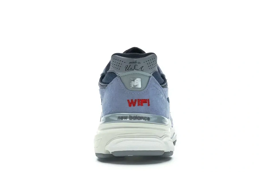 Фото № 4 с приближением к товару «‎New Balance 990v3»