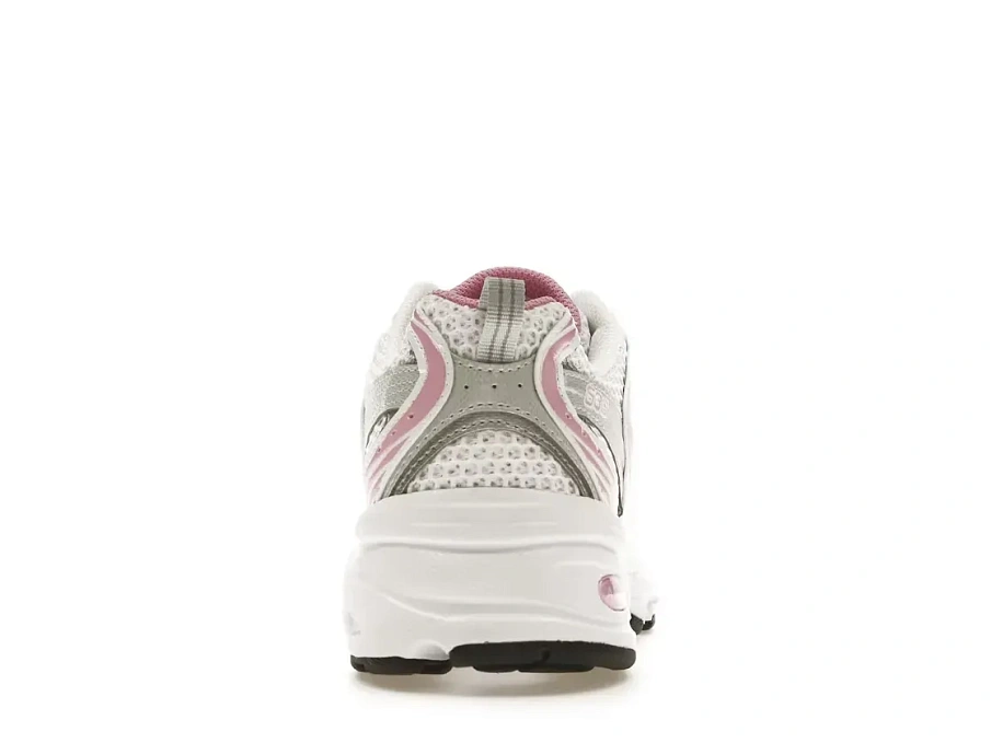 Фото № 4 с приближением к товару «‎New Balance 530»