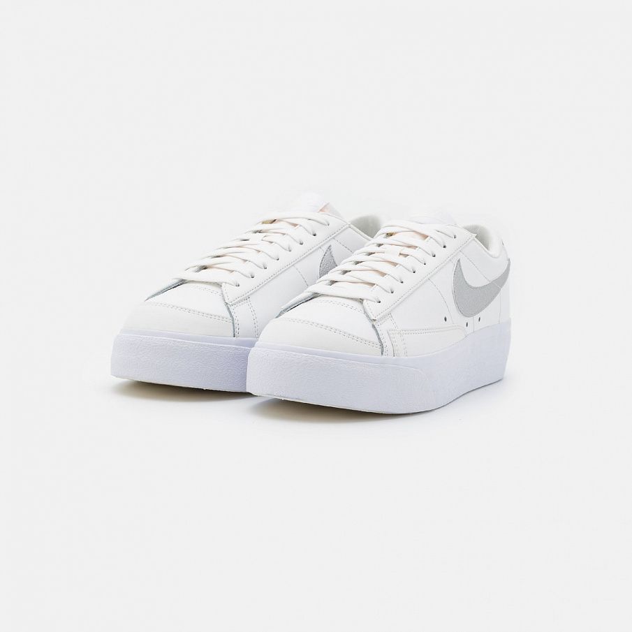 Фото № 3 с приближением к товару «‎Nike W Blazer Platform Ess »