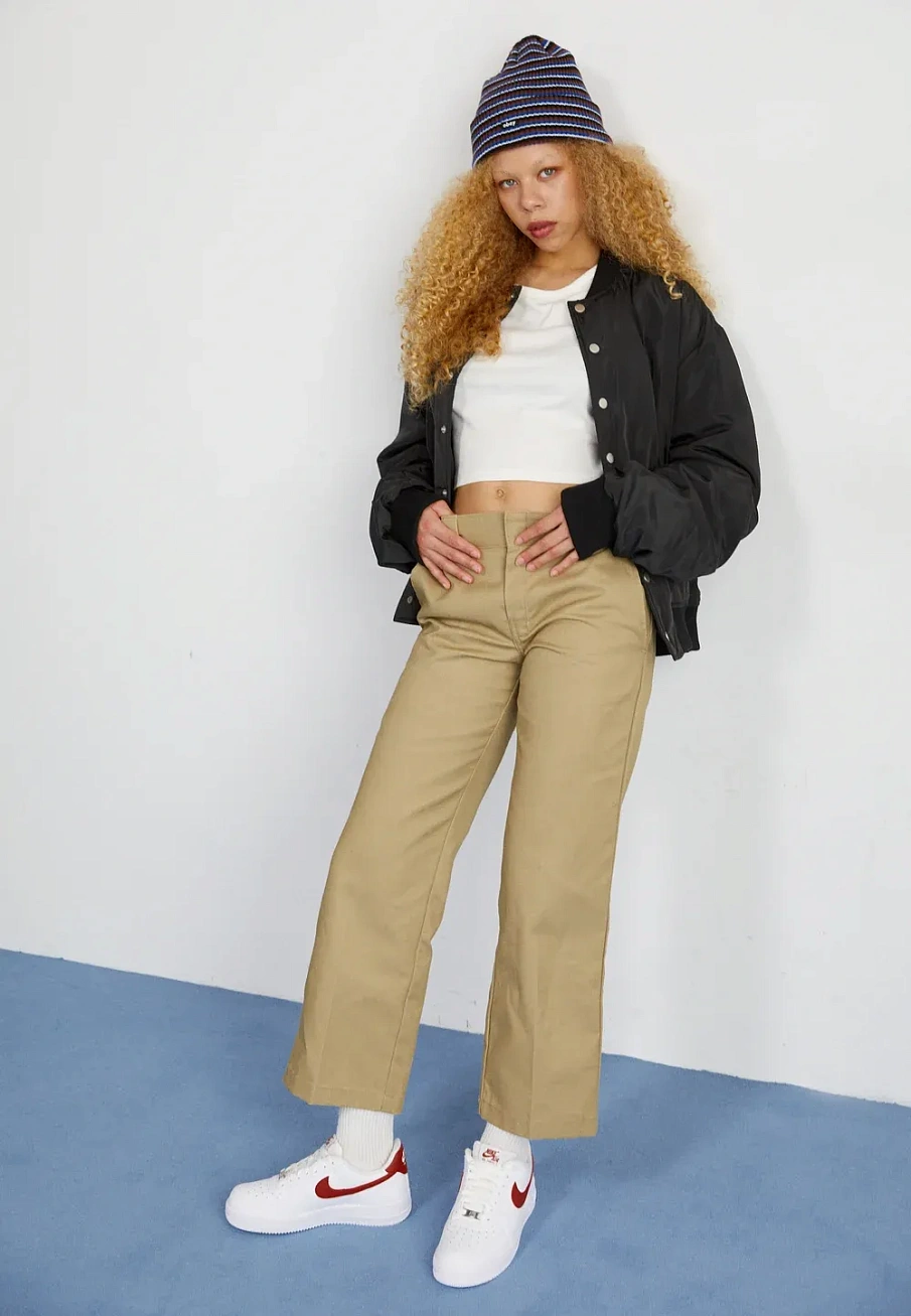 Фото № 3 с приближением к товару «‎AIR FORCE 1 '07»