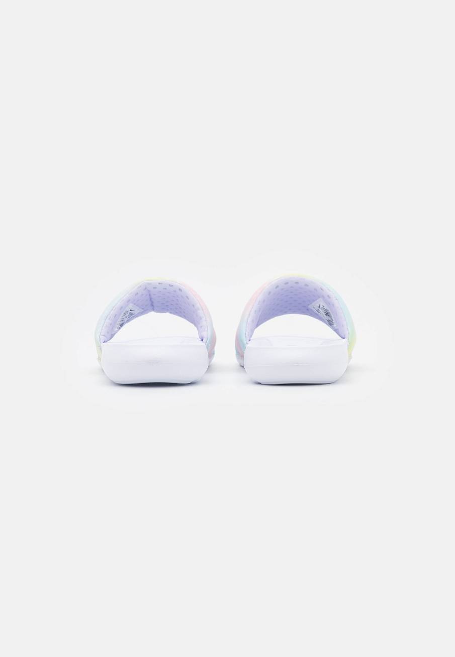 Фото № 2 с приближением к товару «‎Nike Victori One Slide Print»