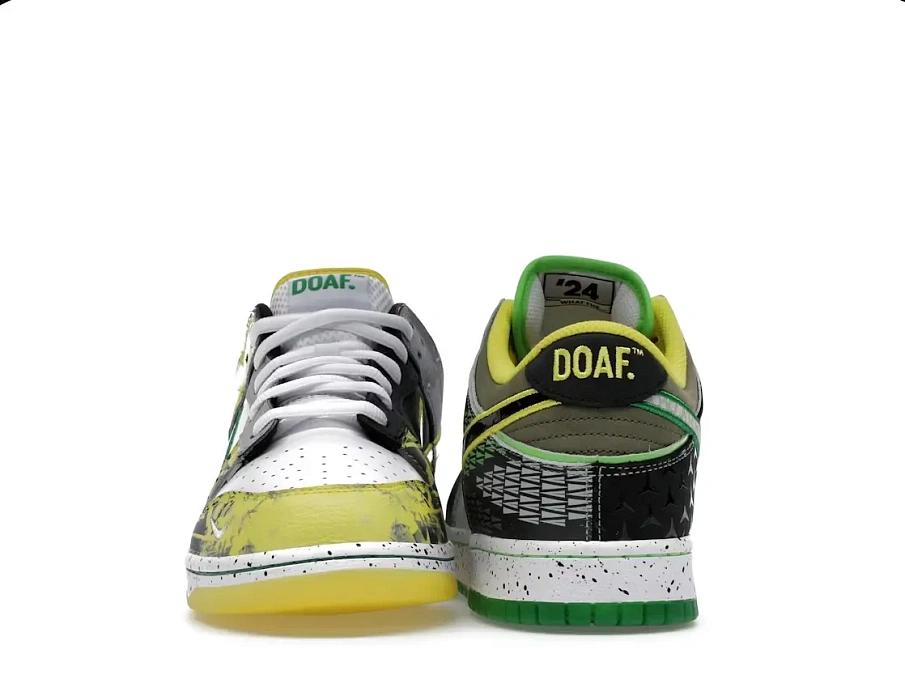 Фото № 2 с приближением к товару «‎Nike Dunk Low»