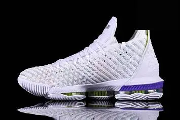 Nike Lebron 16 Buzz Lightyear - 2