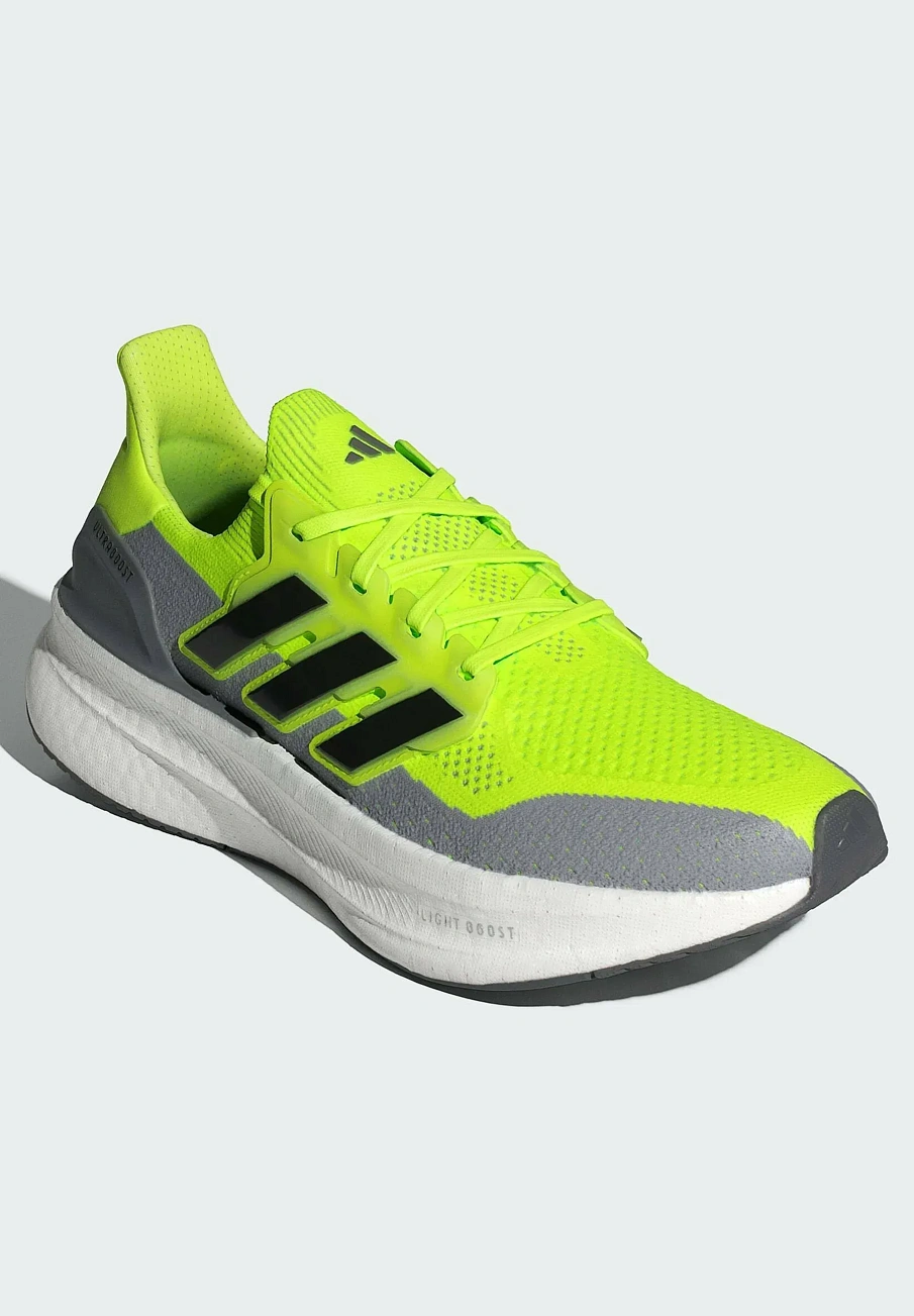 Фото № 2 с приближением к товару «‎ULTRABOOST 5»