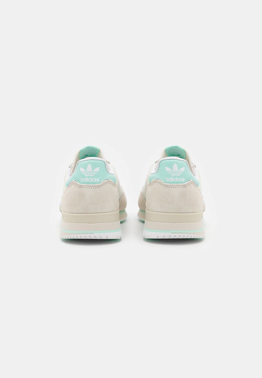 Фото № 4 с приближением к товару «‎Adidas ZX 500 »