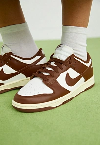 Фото № 2 с приближением к товару «‎DUNK LOW»
