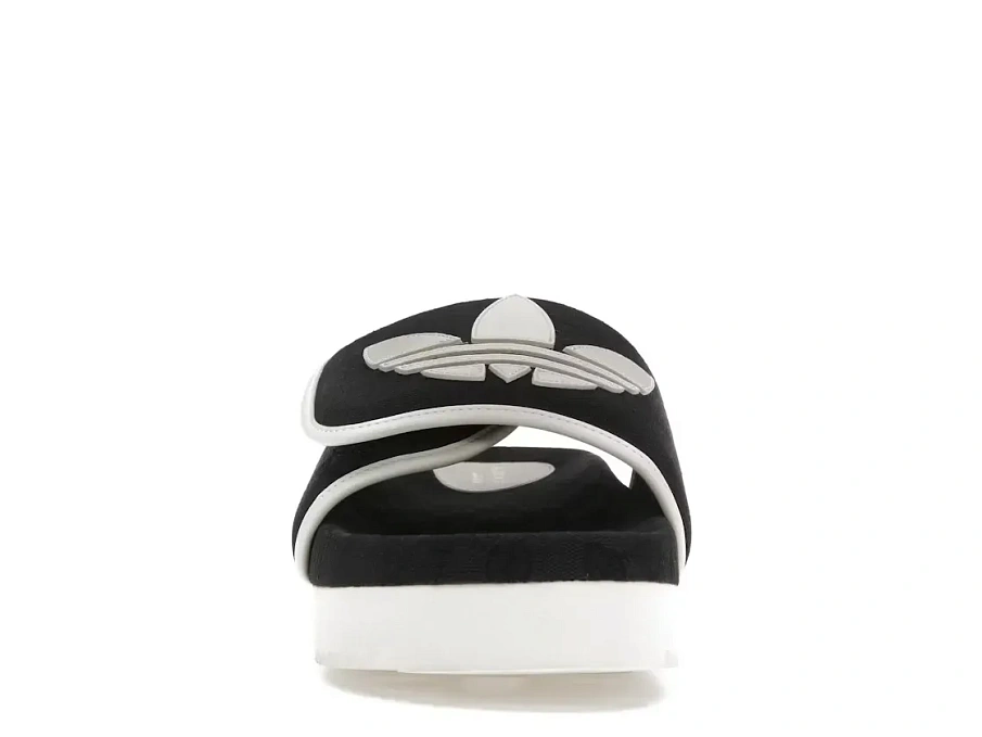 Фото № 2 с приближением к товару «‎adidas x Gucci»