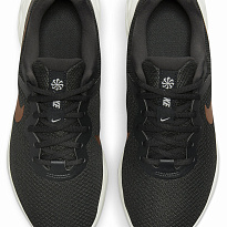 Фото № 3 с приближением к товару «‎W Nike Revolution»