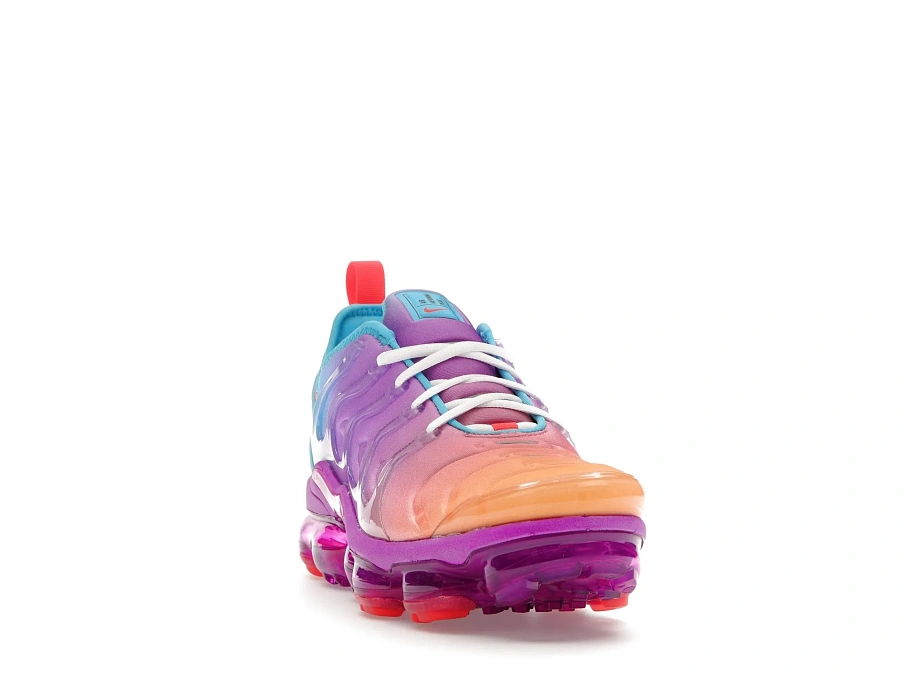 Фото № 3 с приближением к товару «‎Nike Air VaporMax Plus Fuchsia Dream Bright Crimson Gradient »