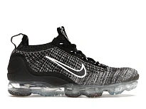 Фото № 1 с приближением к товару «‎Nike Air VaporMax 2021 FK Oreo »