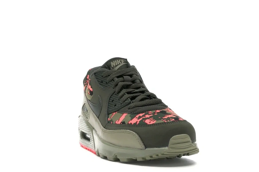 Фото № 3 с приближением к товару «‎Nike Air Max 90 Digi Camo Olive»