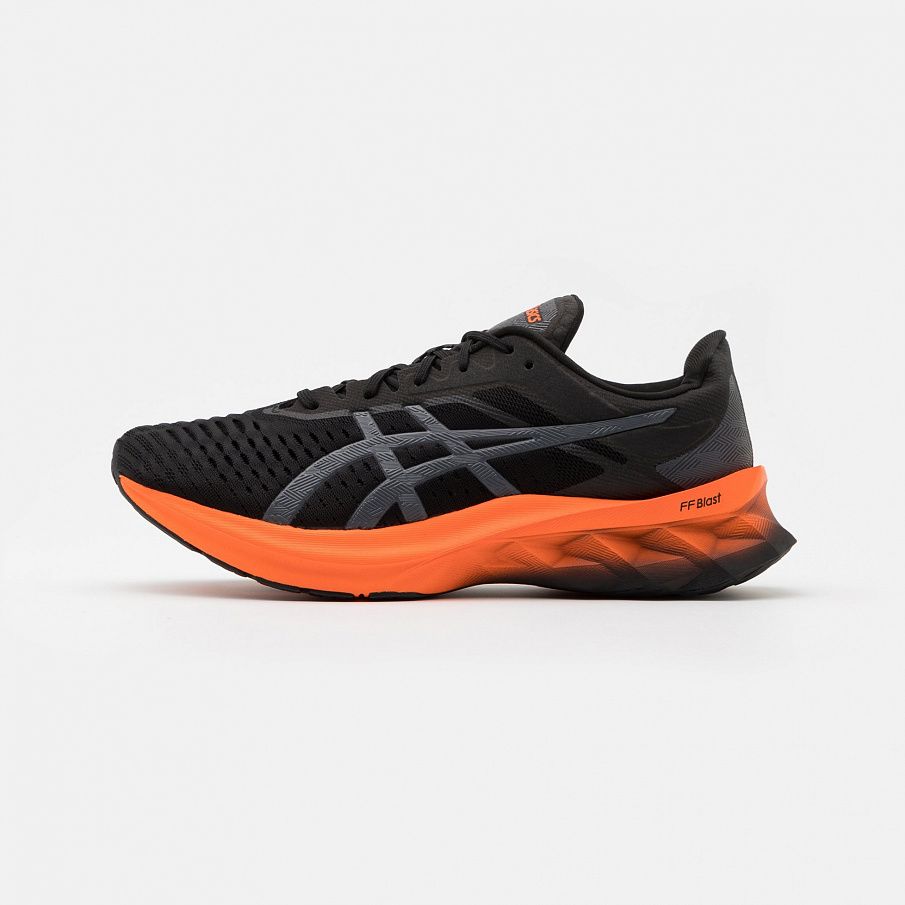 Фото № 1 с приближением к товару «‎Asics Novablast»