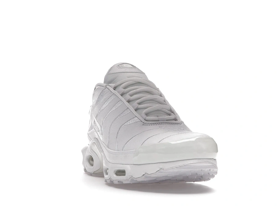 Фото № 2 с приближением к товару «‎Nike Air Max Plus Triple White»