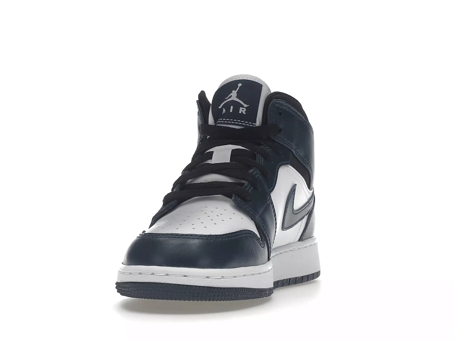 Фото № 4 с приближением к товару «‎Jordan 1 Mid Armory Navy »