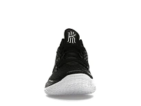 Фото № 2 с приближением к товару «‎Nike Kyrie Low 2 Black Metallic Silver»