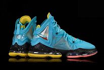 Фото № 2 с приближением к товару «‎Nike Lebron 19 Christmas»