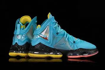 Nike Lebron 19 Christmas - 2
