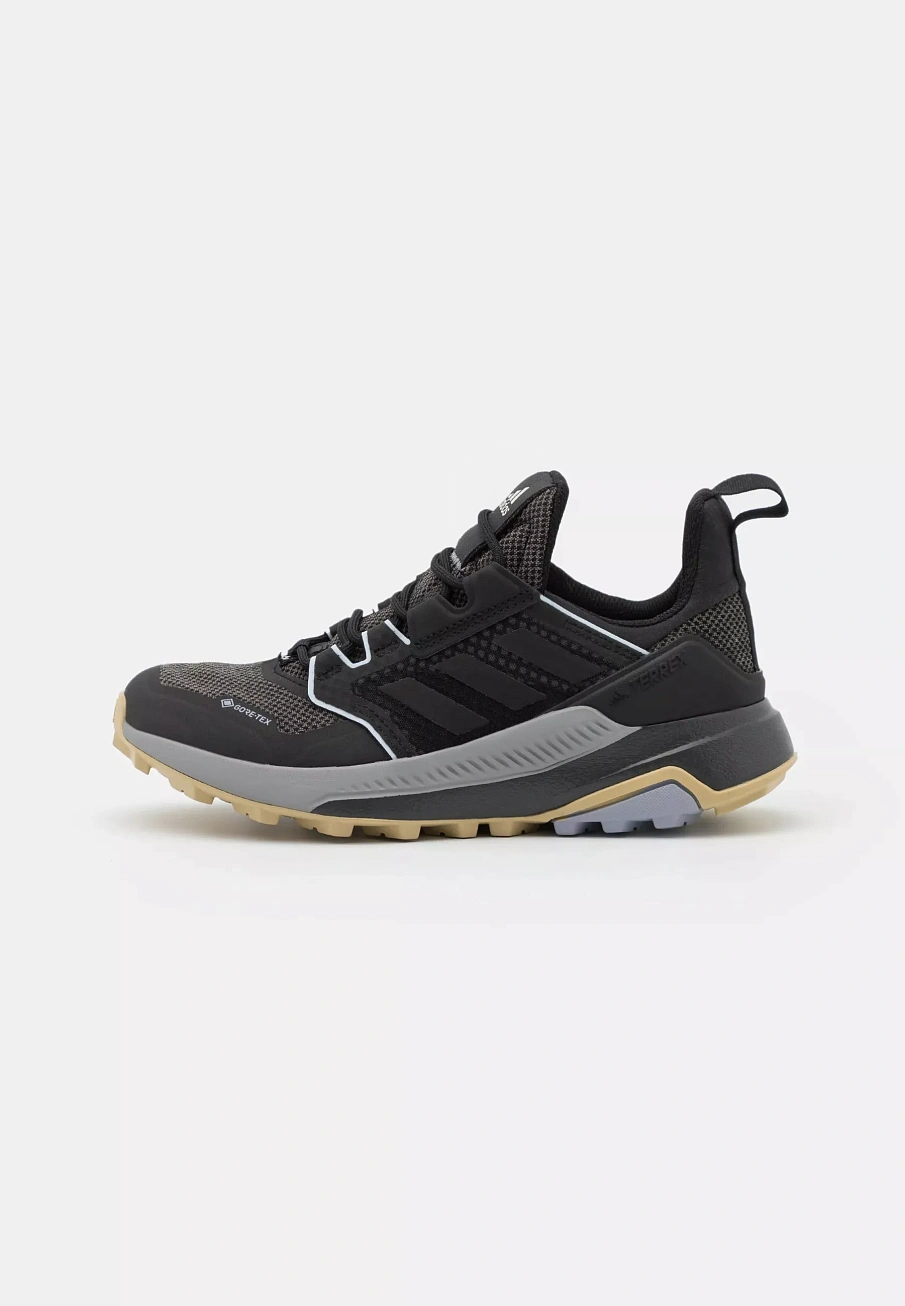Фото № 1 с приближением к товару «‎TERREX TRAILMAKER GTX»