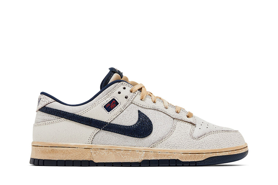 Фото № 1 с приближением к товару «‎Stranger Things x Nike Dunk Low Phantom»