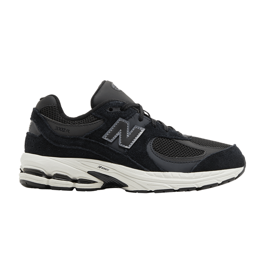 Фото № 1 с приближением к товару «‎New Balance 2002R Big Kid Wide Black Phantom»