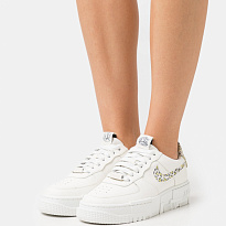 Фото № 2 с приближением к товару «‎Nike Air Force 1 Pixel »