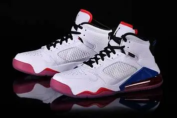 Nike Air Jordan Mars 270 GS  - 3